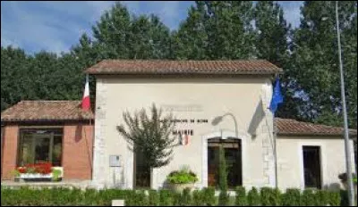 Commune Lot-et-Garonnaise, Saint-Eutrope-de-Born se situe dans l'ex région ...