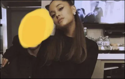 Où a-t-elle rencontré Pete Davidson ?