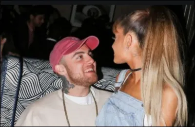 Qui est son copain sur cette photo ?