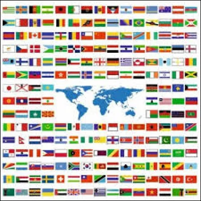 Quel drapeau a été conçu par un enfant de 13 ans ?