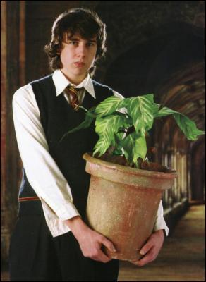 Et Neville
