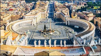 Dans quel pays peut-on visiter la célèbre place Saint-Pierre, haut lieu du catholicisme ?