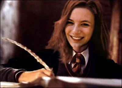 Quand Rogue a dit a Lily que c'tait une sorcire comment a-t-elle ragit ?