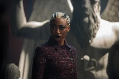 Quel est le personnage joué par Tati Gabrielle ?