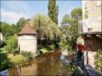 Javerlhac-et-la-Chapelle-Saint-Robert est une commune française située dans le département de la Dordogne, en :