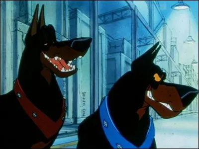 Dans Oliver et Compagnie, quels sont les noms des deux chiens du méchant Skyes ?