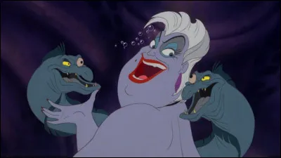 Dans La Petite Sirène, qui sont les yeux et les oreilles d'Ursula ?