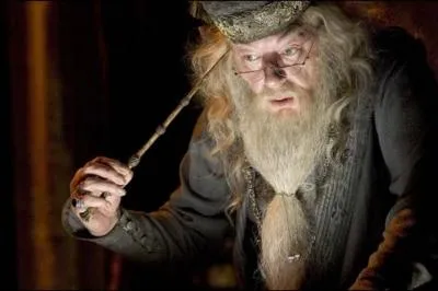 Comment s'appelle le pre de Dumbledore ?
