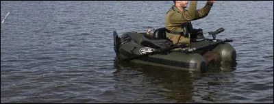 Il permet de se déplacer dans l'eau pour pêcher vers la rive :