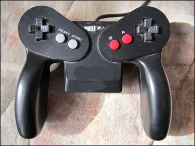Plus compliqué, c'est une manette de...