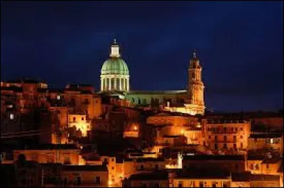 Les arancini sont des boulettes italiennes de :