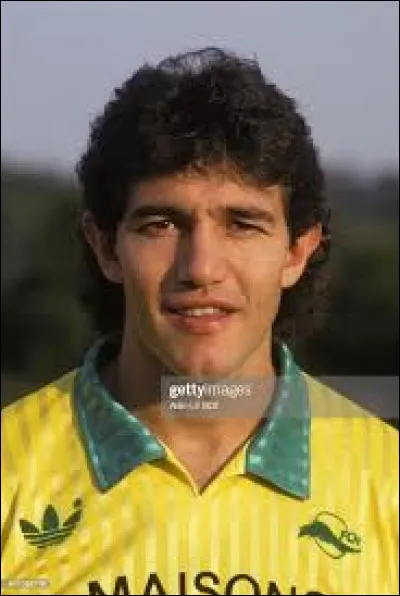 Quelle équipe s'inclina en finale ?