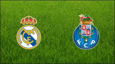 Qui fut &eacute;lu meilleur gardien de but de la comp&eacute;ttion ?