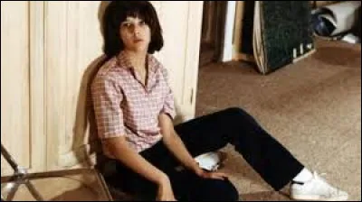 Quelle femme joue le rôle de Vic Beretton dans "La Boum" ?