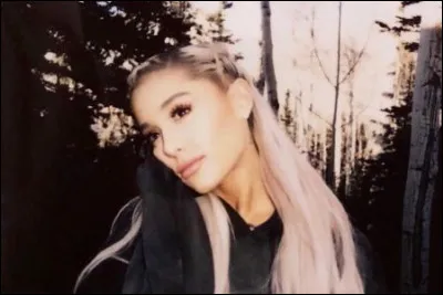 Comment s'appelle son quatrième album ?