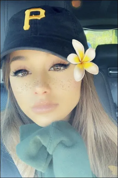 Laquelle de ces célébrités n'a jamais été un de ces amoureux ?