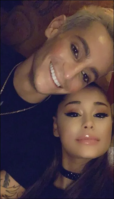 Quel est le prénom de son demi-frère ?