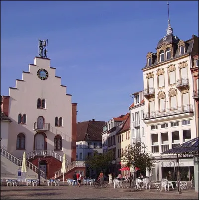 Et comment vous rendez-vous dans cette ville du Pfalz (Palatinat), en Allemagne ?