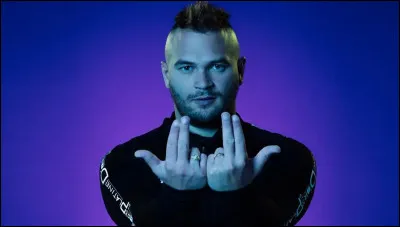 Complétez le titre de cette chanson de Jul ? « Je me vois pas ... »