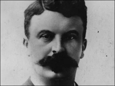 Qui est cet écrivain, auteur de la nouvelle ''La Fenêtre'' ?