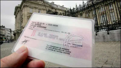 Un salarié ayant travaillé en situation irrégulière obtient obligatoirement un titre de séjour pour sa régularisation ?