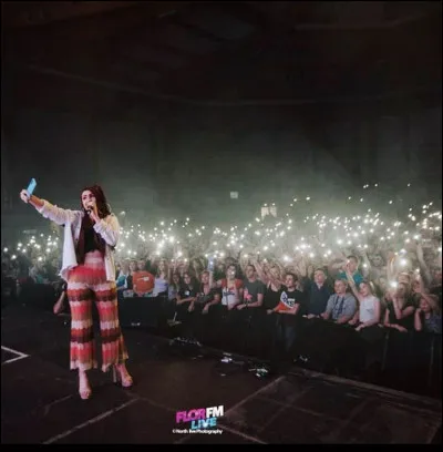 Combien de fois Noem a fait le "FLOR FM Live" ?