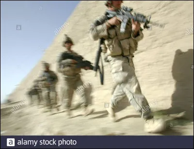 Dans quels pays sont menées les principales interventions américaines après le 11 septembre 2001 ?