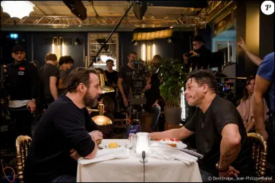 Quel peut être le thème du sketch avec JoeyStarr et Fred Testot ?