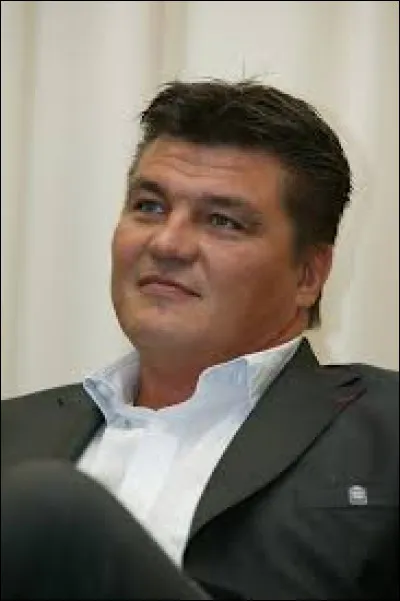Quel sport David Douillet exerçai-il ?