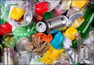 C'est quelque chose qui se trouve dans notre maison et où l'on met tous nos déchets.