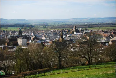 21 décembre 1988. Une bombe explose dans un avion et cause un crash dans le paisible village de Lockerbie, en Écosse, faisant 259 morts à bord et 11 au sol. Selon les résultats de l'enquête et les aveux qui s'en suivirent, de quel pays les terroristes étaient-ils originaires ?
