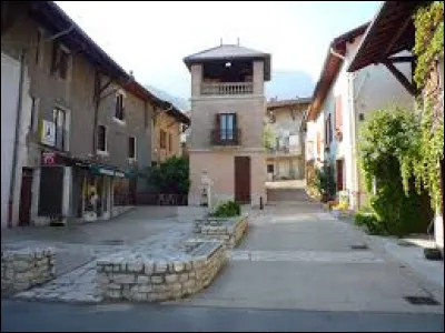 Ville de la métropole Grenobloise, sur le contrefort Est du Vercors, Claix se trouve dans le département ...