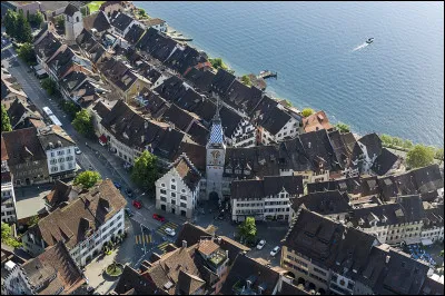 Dans quel pays êtes-vous si vous êtes à Zoug (Zug) ?