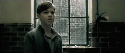 Se passe-t-il des choses inexplicables quand tu es dans les parages ?