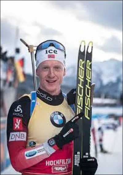 Pour quelle raison, la saison dernière Johannes Boe a-t-il raté 2 étapes en janvier ?