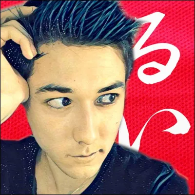 Comment s'appelle son ami YouTubeur franco-japonais ?