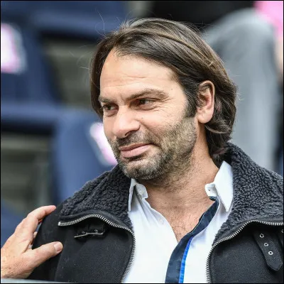 Quel rugbyman sest suicidé le 24 novembre 2020 ?