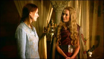 Dans l'&eacute;pisode de quelle saison Cersei a-t-elle appel&eacute; Sansa pour la premi&egrave;re fois &laquo;&nbsp;petite colombe&nbsp;&raquo; ?