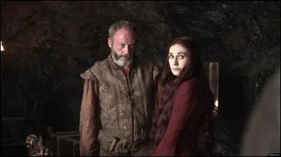 Citez la saison contenant le premier &eacute;pisode dans lequel nous voyons Ser Davos et Melisandre :
