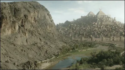 Yunkai est aussi appelée :