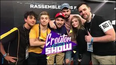 Qui a un frère jumeau dans la Team Croûton ?