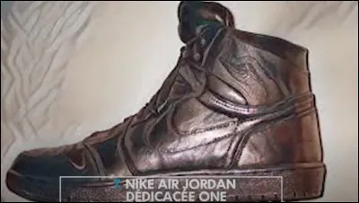 Nike Jordan Dédicacée One
Combien coûte ce modèle ?