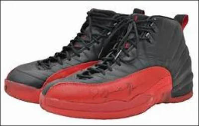 Nike Air Jordan 12s de Michael Jordan
Combien coûte ce modèle ?
