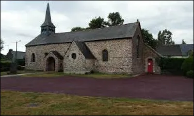 Nous sommes en Bretagne devant l'église Sainte Onenne (nommée aussi l'église du Graal) à Tréhorenteuc. Village de l'arrondissement de Pontivy, il se situe dans le département ...