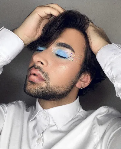 Comment s�appelle son maquilleur ?