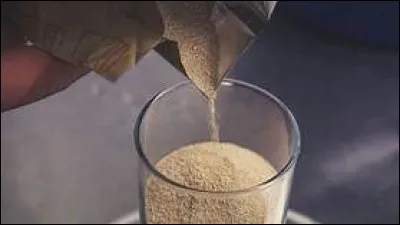 Quelle est la quantité de levures sèches actives sélectionnées par gramme ?