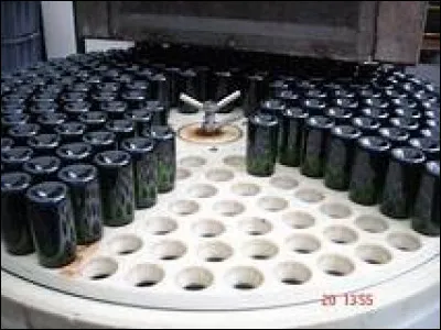 Le deuxième type de dégorgement, c'est à la glace.
Quelle est la température du bac à glace pour pouvoir geler les levures mortes ?