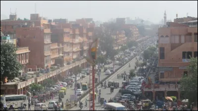 Jaipur, 3 millions d'habitants, est une ville d' ...