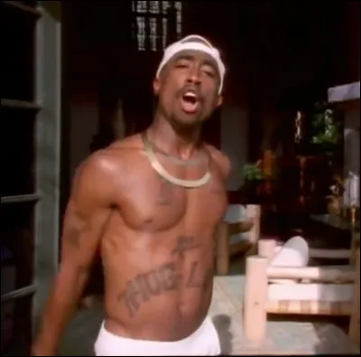 À quel âge est mort 2Pac ?
