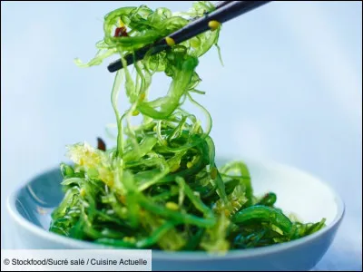 Comment s'appelle cette algue originaire du Japon, cultiv&eacute;e en Bretagne, &agrave; la saveur tr&egrave;s iod&eacute;e ?